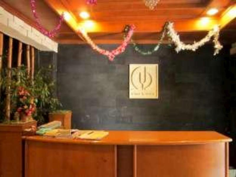 Mutiara Hotel Malang Bagian luar foto